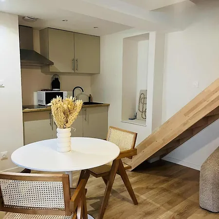 Muraille By Collection Aura - 4p - Hypercentre A Deux Pas De La Place Ducale 아파트